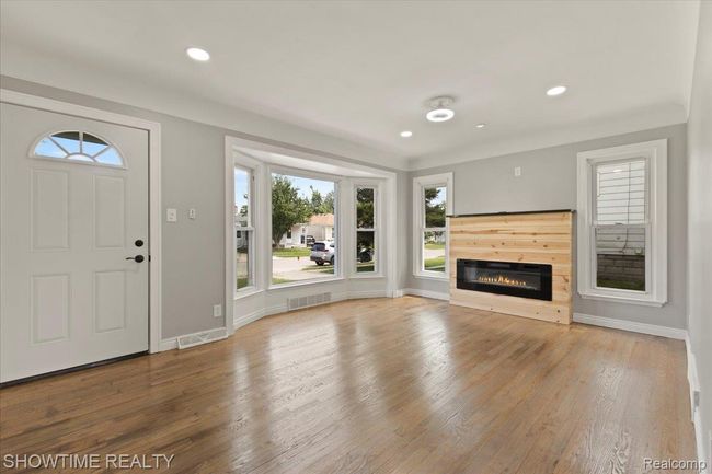 12-IMG_9581.jpg | Image 6