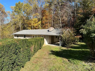 115 Marretta Lane, House other with 3 bedrooms, 2 bathrooms and null parking in Waynesville NC | Image 2