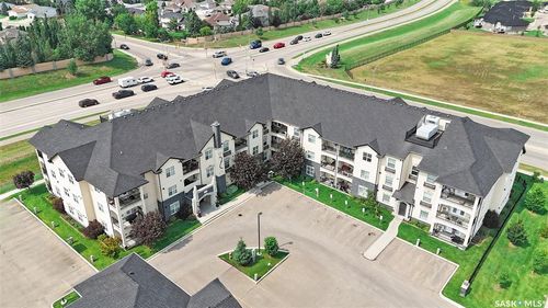 102-110 Phelps Way, Saskatoon, SK, S7V0K5 | Card Image