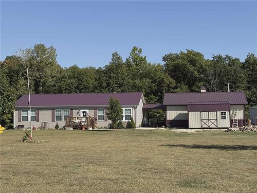 16166 Indian Boundary St, Chrisman, IL, 61924-8556 | Card Image