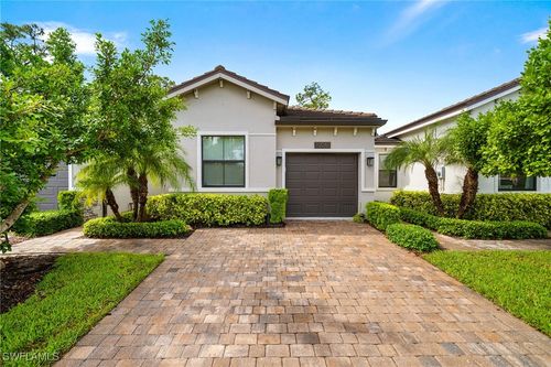10061 Bonita Fairways Dr, BONITA SPRINGS, FL, 34135-7579 | Card Image
