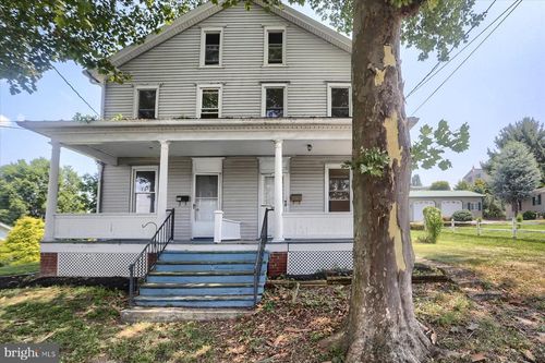 117 3rd St, Millersburg, PA, 17061-1512 | Card Image