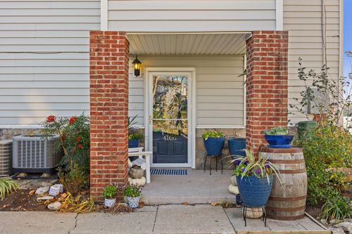 4106-2414 Lake Park Rd, Lexington, KY, 40502-1342 | Card Image