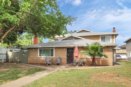 5731 Blachly Way, Sacramento, CA, 95841 | Card Image