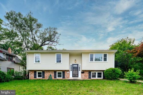 4002 52nd St, BLADENSBURG, MD, 20710-2308 | Card Image