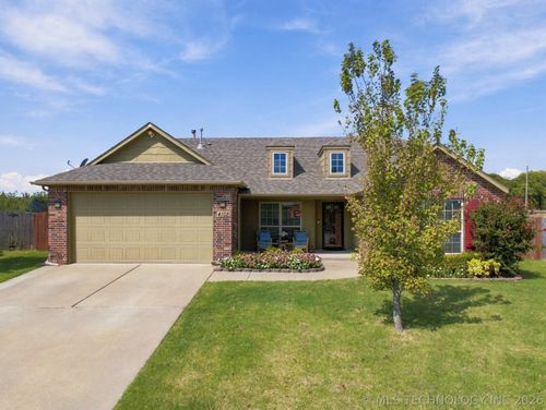 4102 S 181st East Ave, Tulsa, OK, 74134-7453 | Card Image