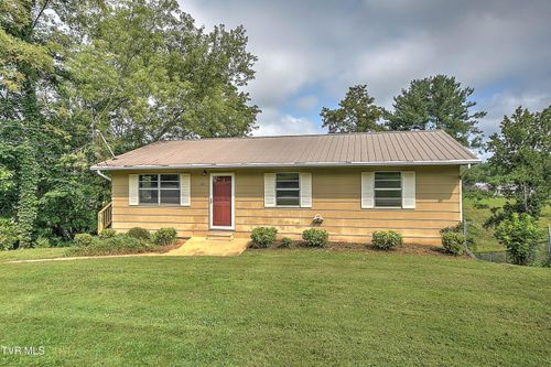 201 Brooks St, Greeneville, TN, 37743-4598 | Card Image