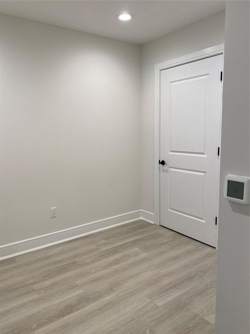 2e-91 Bedford Rd, Chappaqua, NY, 10514-3553 | Card Image