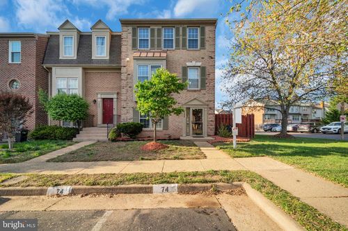 13828 Coleman Ct, Centreville, VA, 20120-2067 | Card Image