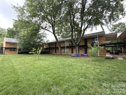 t-1812 The Plz, Charlotte, NC, 28205-3004 | Card Image
