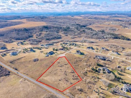 12 Red Willow Court W, Rural Foothills County, AB, T2X0X0 | Card Image