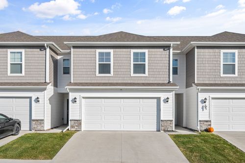 1332 Ne 59th Ct, Ankeny, IA, 50021 | Card Image