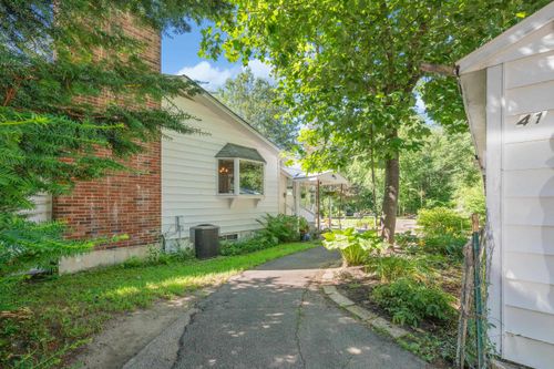 41 Linden Rd, North Conway, NH, 03860-5610 | Card Image
