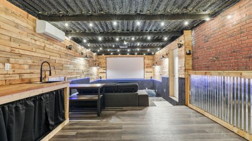 210 Hiwassee Dr Ne, Charleston, TN, 37310-6303 | Card Image