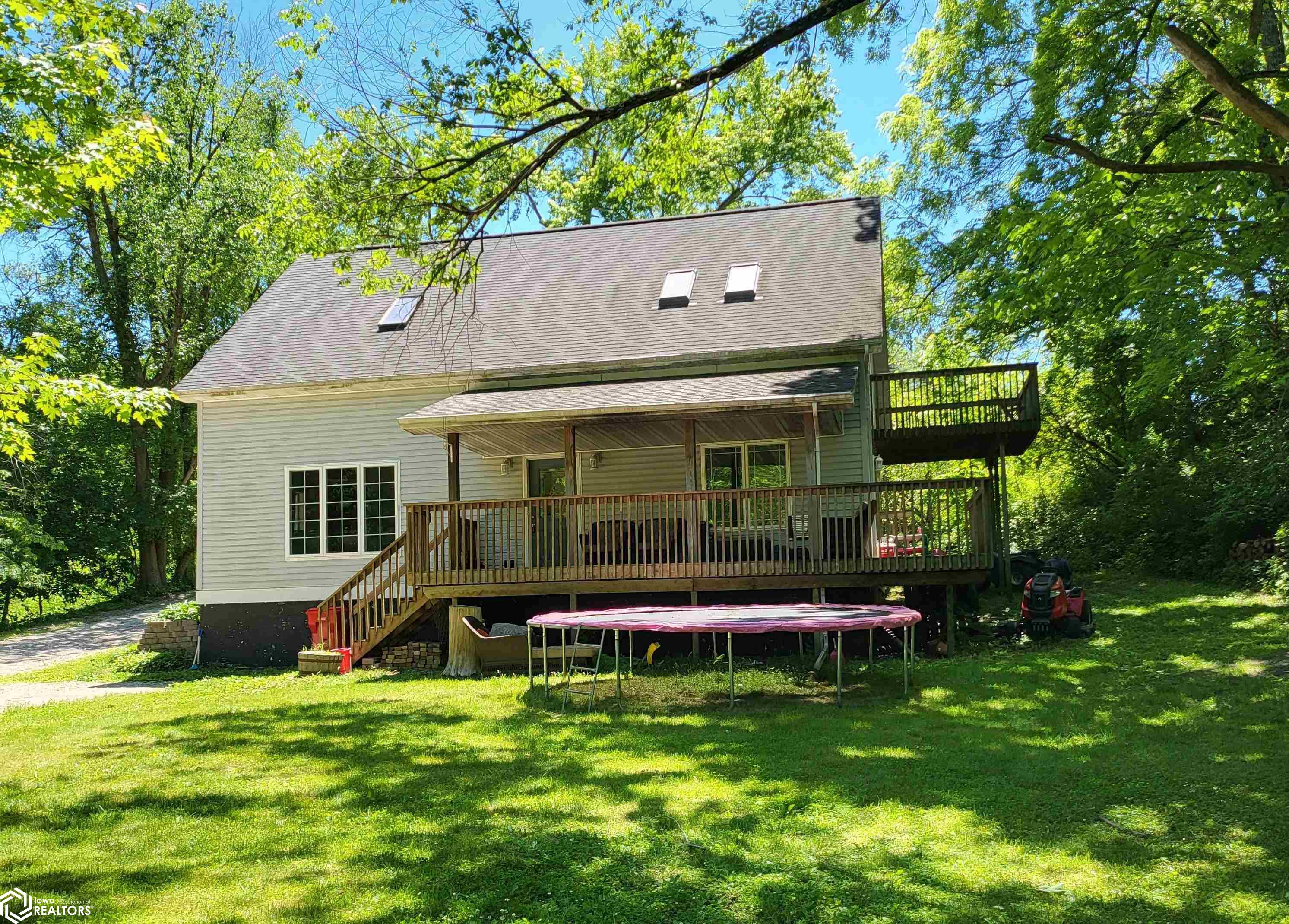 2nd St, Webster City, IA 50595