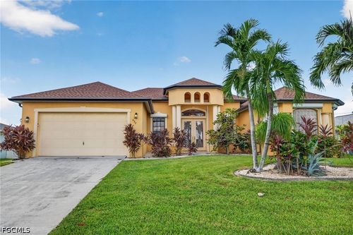 622 Sw 31st St, Cape Coral, FL, 33914-4652 | Card Image