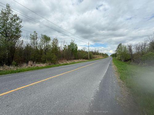 000 Kenyon Dam Rd, North Glengarry, ON, K0C1A0 | Card Image
