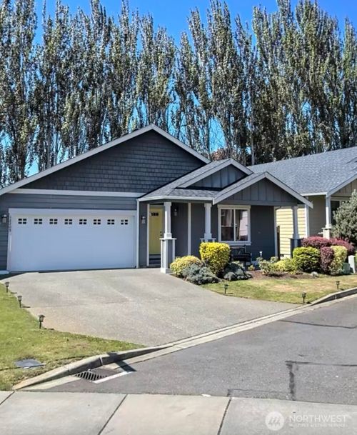 12205 Se 262nd Ct, Kent, WA, 98030-8667 | Card Image