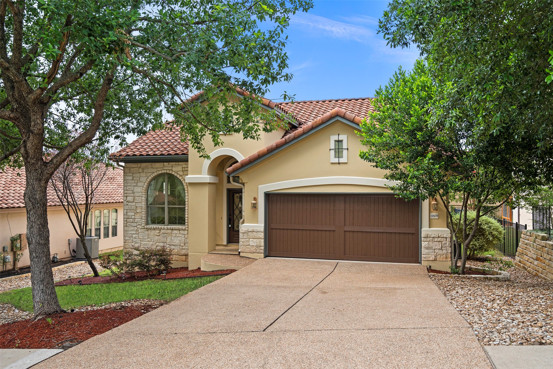 Woodland Hills Trl, Austin, TX 78732