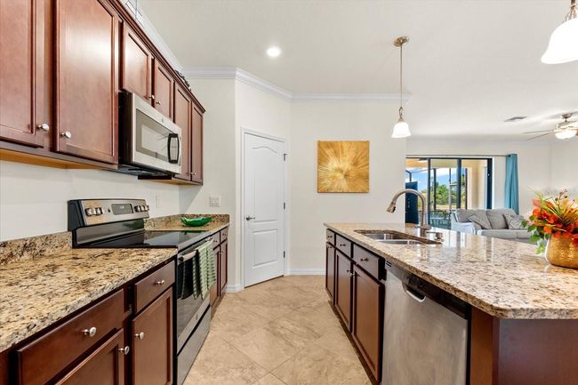 12501 Cinqueterre Dr, House other with 4 bedrooms, 3 bathrooms and null parking in VENICE FL | Image 9