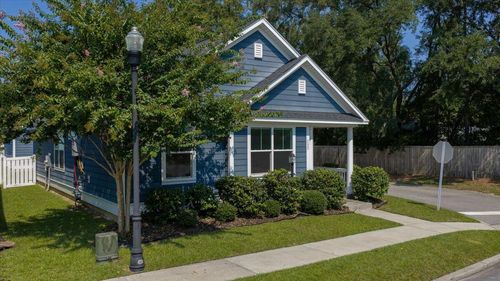 133 Angelica Ave, Summerville, SC, 29483-5574 | Card Image