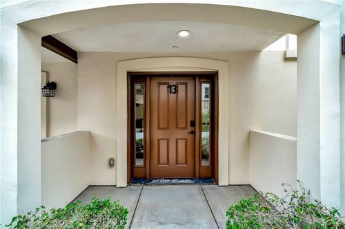 unit-13-1101 N Maclay Ave, San Fernando, CA, 91340-1389 | Card Image