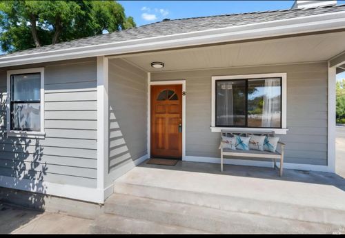 8 1st St, Napa, CA, 94559 | Card Image