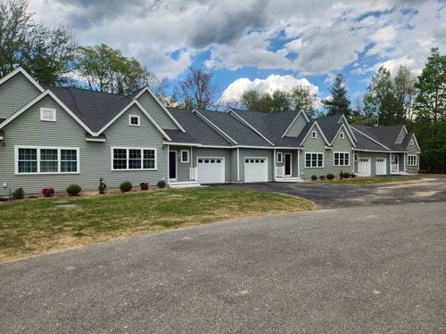 30-30 Four Seasons Drive, Hampstead, NH, 01841 | Card Image