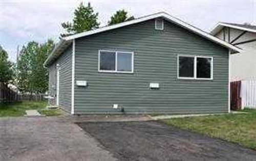 b-11320 97 Street, Grande Prairie, AB, T8V3M9 | Card Image