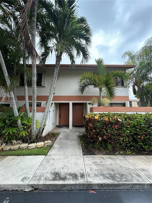 4401-4401 Sw 70th Ter, Davie, FL, 33314-3125 | Card Image