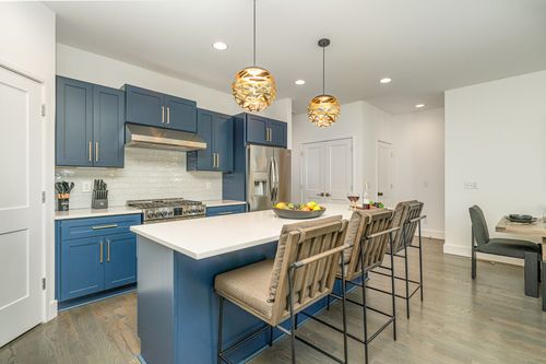 1701 Lischey Ave, Nashville, TN, 37207-5110 | Card Image