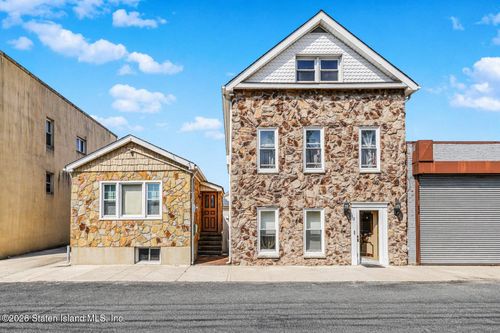 12 Balfour Street, Staten Island, NY, 10305 | Card Image