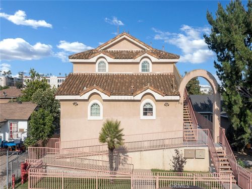 816 S Record Avenue, Los Angeles, CA, 90023 | Card Image