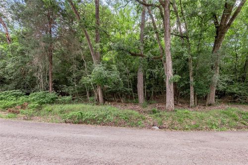 225 Dailey Rd, Crockett, TX, 75835-5533 | Card Image