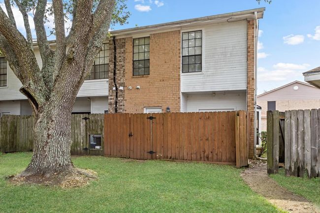 APT-901 - 1620 Wellington Pl, Condo with 2 bedrooms, 2 bathrooms and null parking in Beaumont TX | Image 18