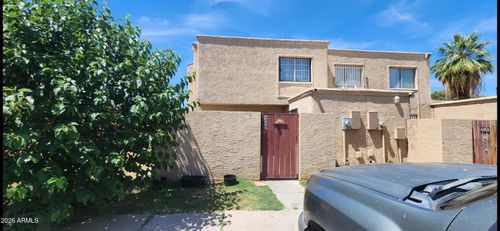 6854 W Monterosa St, Phoenix, AZ, 85033-3240 | Card Image