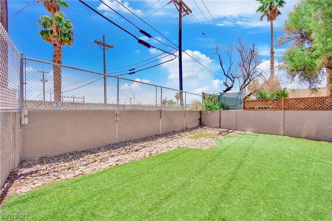 4232 Park Ct, Townhouse with 2 bedrooms, 3 bathrooms and null parking in Las Vegas NV | Image 36