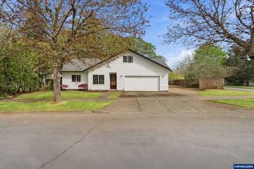 4986 Chan St S, Salem, OR, 97306-2412 | Card Image