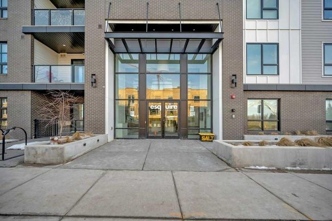 418 - 4275 Norford Avenue Nw, Home with 2 bedrooms, 1 bathrooms and 1 parking in Calgary AB | Image 3