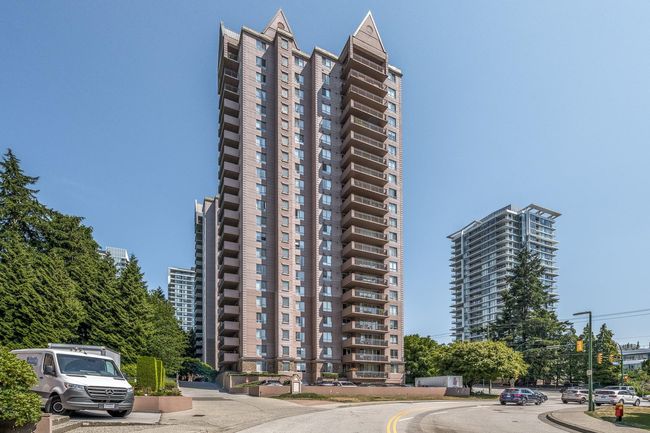 1 - 551 Austin Avenue, Condo with 1 bedrooms, 2 bathrooms and 1 parking in Coquitlam BC | Image 1