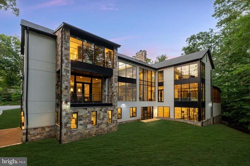 3 Bay Tree Ln, BETHESDA, MD, 20816-1046 | Card Image