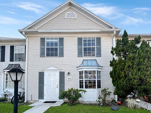 304 Georgian Park Dr, Jupiter, FL, 33458-7045 | Card Image