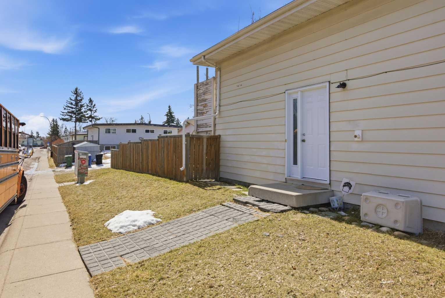 Residential in Calgary 4