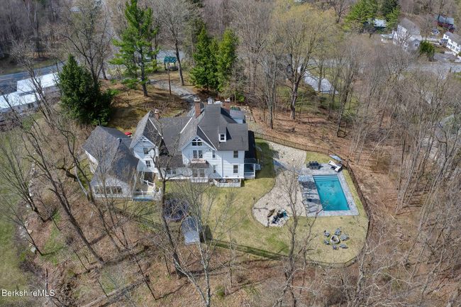 21 Stockbridge Rd, House other with 6 bedrooms, 4 bathrooms and null parking in West Stockbridge MA | Image 55