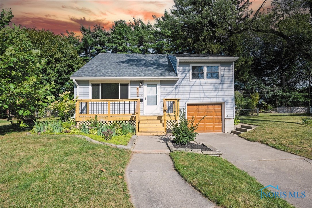 Melody Ln, Toledo, OH 43615