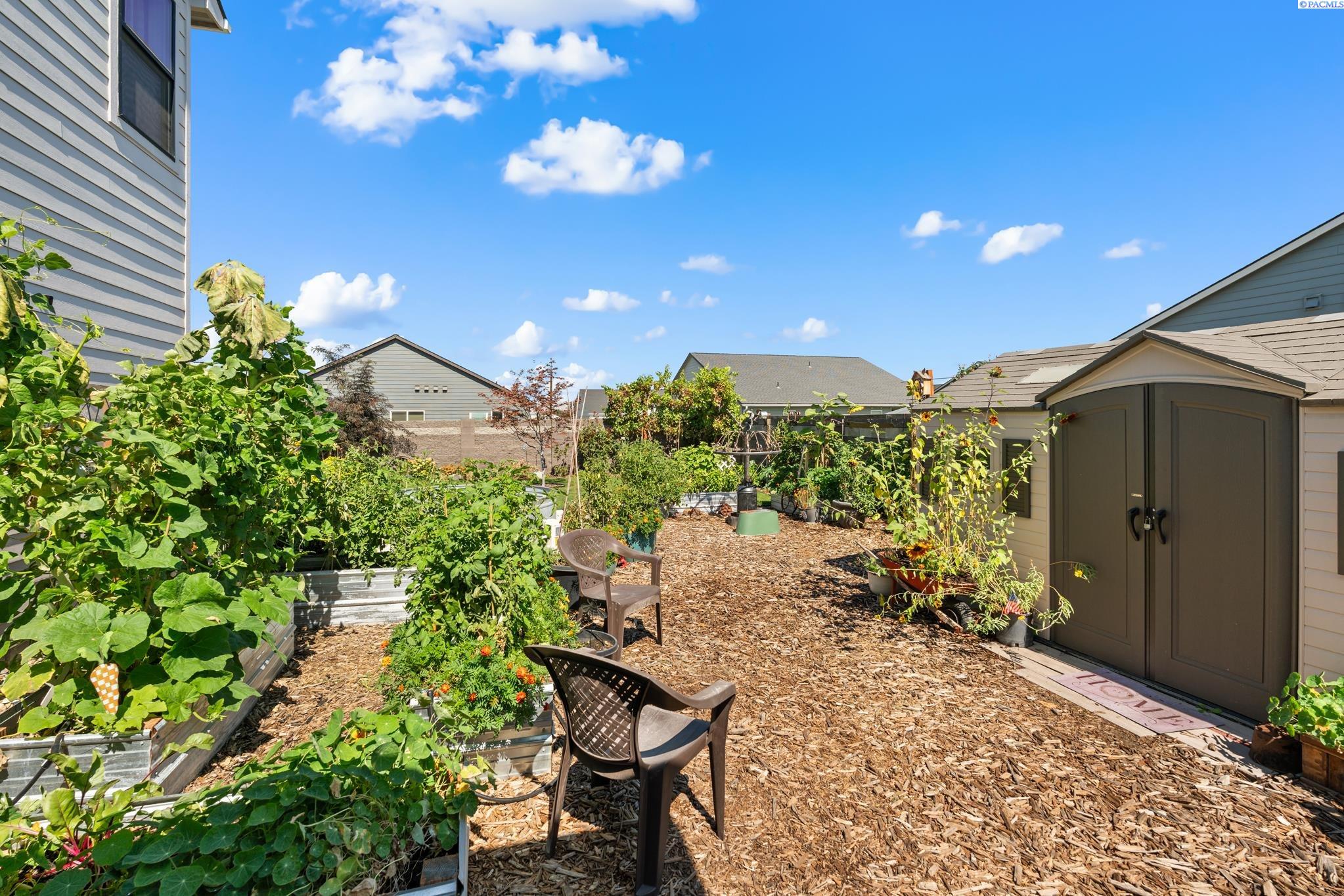 Residential in Grandview 3