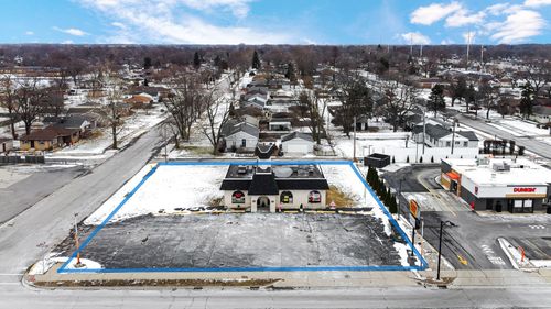 8327 Kennedy Ave, Highland, IN, 46322-1136 | Card Image