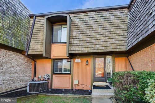 9566 Fern Hollow Way, GAITHERSBURG, MD, 20886-1404 | Card Image