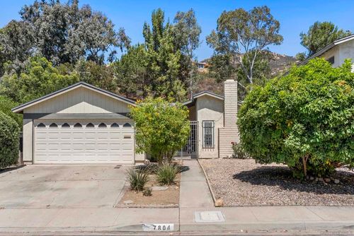 7804 Whelan Dr, San Diego, CA, 92119-1716 | Card Image