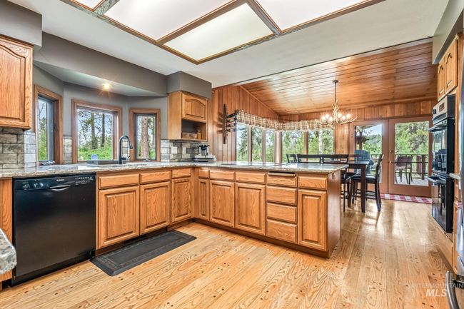 14060 Deerfield Rd, House other with 4 bedrooms, 4 bathrooms and 12 parking in Mccall ID | Image 11